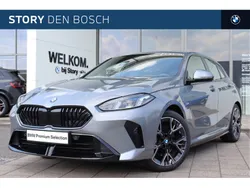 Grijs Gebruikt 2024 BMW 120 Comfort Edition Hatchback | € 40.450 (Super prijs)