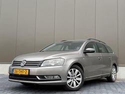 Bruin Gebruikt 2012 VW Passat Comfortline Stationwagen | € 4.999 (Goede deal)