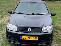 Zwart Gebruikt 2003 Fiat Punto Dynamic Hatchback | € 1.250 (Eerlijke prijs)