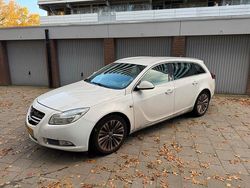 Wit Gebruikt 2013 Opel Insignia Sport Stationwagen | € 2.250