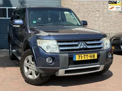 Blauw, metallic lak Gebruikt 2007 Mitsubishi Pajero Intense SUV | € 7.940