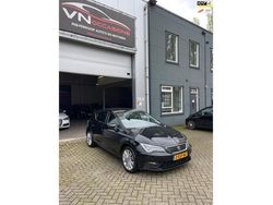 Zwart Gebruikt 2017 Seat Leon XCELLENCE Hatchback | € 11.950 (Eerlijke prijs)