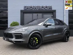Grijs Gebruikt 2019 Porsche Cayenne SUV | € 79.900