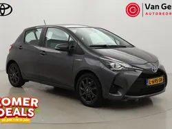Grijs Gebruikt 2020 Toyota Yaris Hybrid Hatchback | € 17.499 (Goede deal)