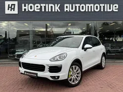 Wit, metallic lak Gebruikt 2015 Porsche Cayenne S E-Hybrid SUV | € 33.940