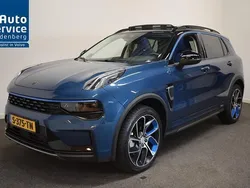Blauw, metallic lak Gebruikt 2023 Lynk & Co 01 SUV | € 27.450 (Eerlijke prijs)