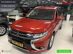 Rood Gebruikt 2015 Mitsubishi Outlander P-HEV Instyle SUV | € 15.945 (Iets duurder)