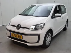Wit Gebruikt 2020 VW up! Move Hatchback | € 9.900 (Goede deal)