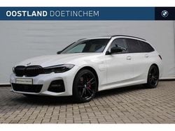 Wit Gebruikt 2021 BMW 320e Executive Stationwagen | € 38.450 (Duur)