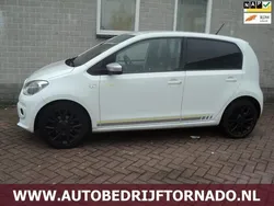 Wit Gebruikt 2016 VW up! high up! Hatchback | € 6.299 (Eerlijke prijs)