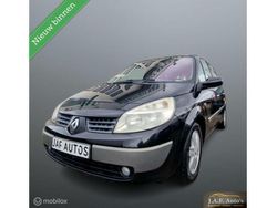 Zwart Gebruikt 2005 Renault Scénic II Luxe MPV | € 1.750 (Eerlijke prijs)