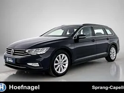 Zwart Gebruikt 2021 VW Passat Business+ Stationwagen | € 26.450 (Eerlijke prijs)