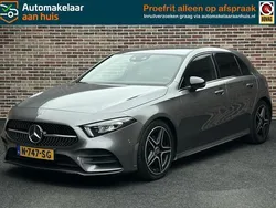 Grijs Gebruikt 2020 Mercedes A180 AMG line Hatchback | € 23.500 (Goede deal)