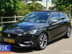 Zwart Gebruikt 2020 Seat Leon FR Hatchback | € 16.899 (Eerlijke prijs)