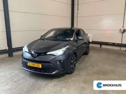 Grijs Gebruikt 2021 Toyota C-HR Business Edition SUV | € 21.900 (Eerlijke prijs)