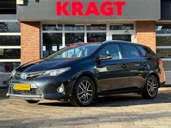 Grijs Gebruikt 2014 Toyota Auris Stationwagen | € 8.950 (Iets duurder)
