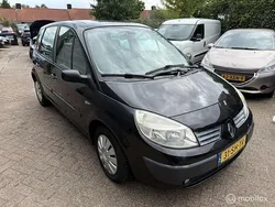 Zwart Gebruikt 2006 Renault Scénic II MPV | € 650 (Goede deal)