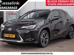 Zwart Gebruikt 2022 Lexus UX 250h SUV | € 30.250 (Goede deal)