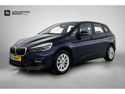 Blauw Gebruikt 2018 BMW 218 Executive Stationwagen | € 17.795 (Goede deal)