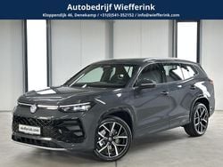 Grijs (metallic) Nieuw 2025 VW Tayron R-line SUV | € 59.950 (Goede deal)