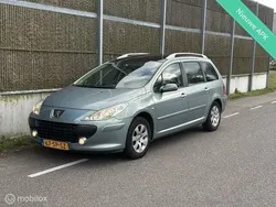 Grijs Gebruikt 2006 Peugeot 307 Stationwagen | € 1.850 (Eerlijke prijs)