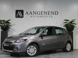 Grijs Gebruikt 2010 Renault Clio II Authentique Hatchback | € 5.499 (Duur)