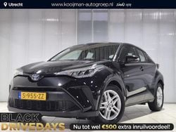 Zwart Gebruikt 2023 Toyota C-HR+ Active SUV | € 27.749