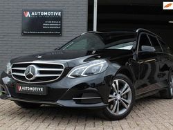 Zwart, metallic lak Gebruikt 2014 Mercedes E400 Stationwagen | € 22.880