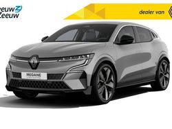 Grey rafale (tekqj) Nieuw 2025 Renault Mégane Komfort Hatchback | € 39.350