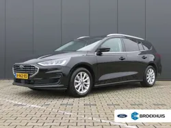 Zwart Gebruikt 2022 Ford Focus Titanium Stationwagen | € 22.940 (Eerlijke prijs)