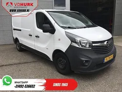 Wit Gebruikt 2015 Opel Vivaro Van | € 5.950