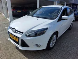 Wit, metallic lak Gebruikt 2014 Ford Focus Stationwagen | € 7.450 (Eerlijke prijs)