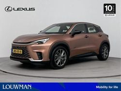 Bruin Gebruikt 2024 Lexus LBX SUV | € 39.450 (Eerlijke prijs)