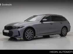 Grijs Gebruikt 2024 BMW 330e M Sport Sedan | € 59.895 (Duur)