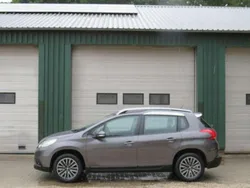Grijs Gebruikt 2013 Peugeot 2008 Active SUV | € 5.250 (Eerlijke prijs)