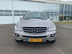 Grijs Gebruikt 2005 Mercedes ML500 SUV | € 28.950