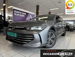 Grijs Gebruikt 2024 VW Passat Elegance Stationwagen | € 39.950 (Eerlijke prijs)