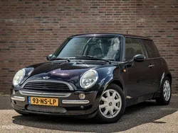 Zwart Gebruikt 2004 Mini Cooper Hatchback | € 1.190