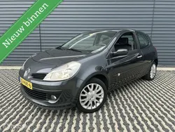 Grijs Gebruikt 2009 Renault Clio II Collection Hatchback | € 1.999 (Goede deal)