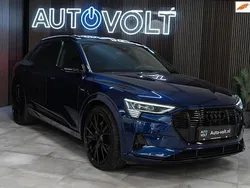 Blauw Gebruikt 2020 Audi e-tron Business SUV | € 44.995