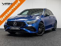Blauw Gebruikt 2023 Mercedes A250 AMG line Hatchback | € 39.995 (Duur)