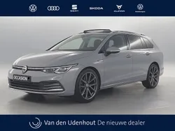 Grijs Gebruikt 2021 VW Golf VIII Style Stationwagen | € 28.740 (Iets duurder)