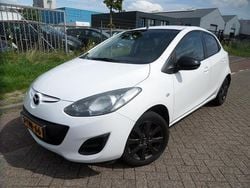 Wit Gebruikt 2014 Mazda 2 Color Hatchback | € 5.499 (Iets duurder)