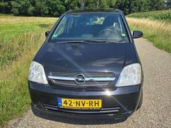 Zwart Gebruikt 2004 Opel Meriva Enjoy MPV | € 1.499 (Eerlijke prijs)