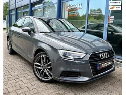 Grijs Gebruikt 2017 Audi A3 Proline Sedan | € 14.249 (Eerlijke prijs)