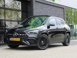 Zwart Gebruikt 2024 Mercedes GLA200 AMG line SUV | € 59.950