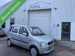 Grijs Gebruikt 2002 Opel Agila Hatchback | € 1.200 (Eerlijke prijs)