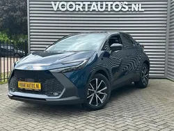 Blauw Gebruikt 2024 Toyota Matrix SUV | € 32.400