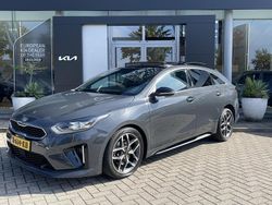 Grijs Gebruikt 2020 Kia ProCeed GT-Line Hatchback | € 23.950 (Iets duurder)