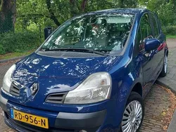 Blauw Gebruikt 2008 Renault Modus Expression MPV | € 1.500 (Eerlijke prijs)